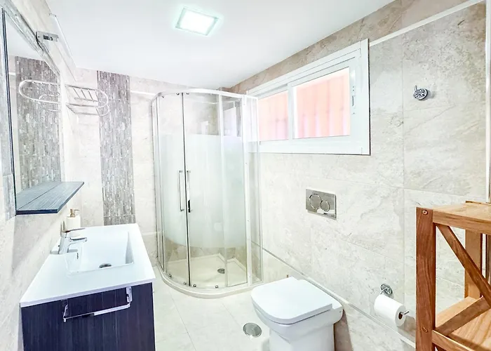 Con Vistas A 3 Minutos De La Playa Apartamento Torremolinos